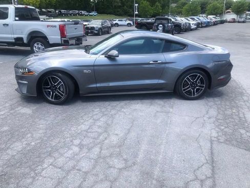 Used 2021 Ford Mustang GT RWD image 1