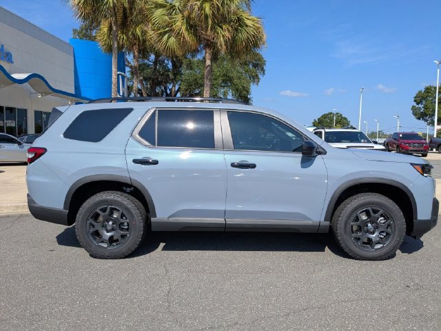 New 2026 Honda Pilot TrailSport image 6