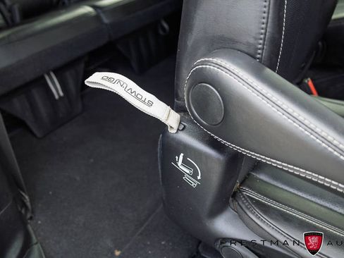 Used 2025 Chrysler Pacifica Select FWD image 10