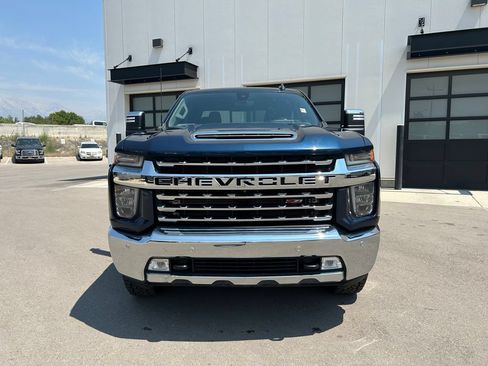 Used 2020 Chevrolet Silverado 3500 LTZ w/ LTZ Premium Package AWD/4WD image 5