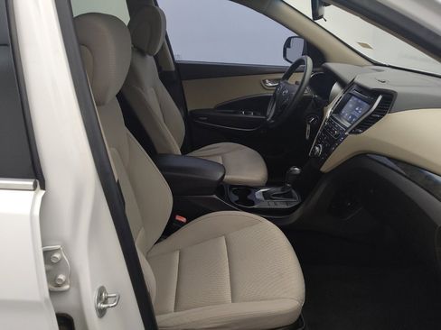 Used 2018 Hyundai Santa Fe SE FWD image 21