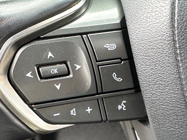 Used 2022 Lexus LX 600 4WD w/ Luxury Package image 24