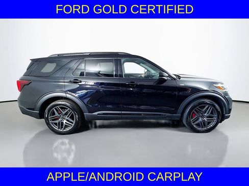 Certified 2025 Ford Explorer ST-Line w/ ST-Line Street Pack image 4