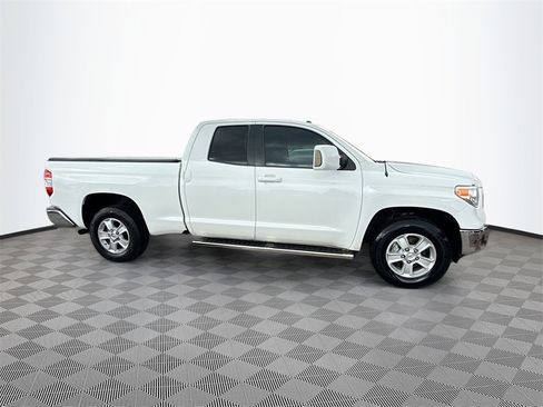 Used 2016 Toyota Tundra 2WD Double Cab image 9