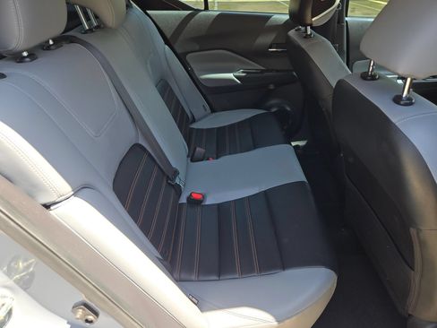 Used 2024 Nissan Kicks SR w/ SR Premium Package FWD image 25