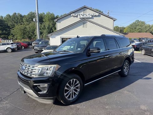 Used 2018 Ford Expedition Max Limited w/ Driver Assistance Package RWD image 1