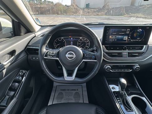 Used 2024 Nissan Altima 2.5 SL image 18