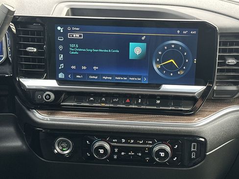 Used 2023 Chevrolet Silverado 1500 RST w/ Rally Edition image 25