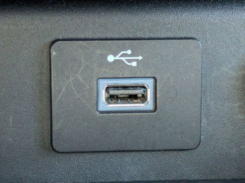 Used 2017 Ford Fusion S FWD image 20