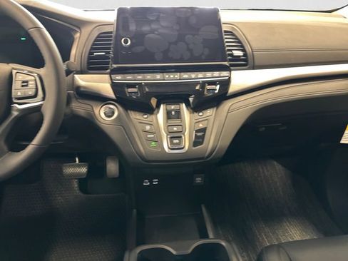 New 2026 Honda Odyssey EX-L image 11
