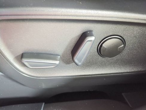 Used 2023 Ford Escape ST-Line Elite image 23