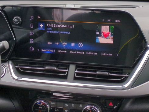 New 2026 Chevrolet Trax ACTIV w/ Driver Confidence Package image 17