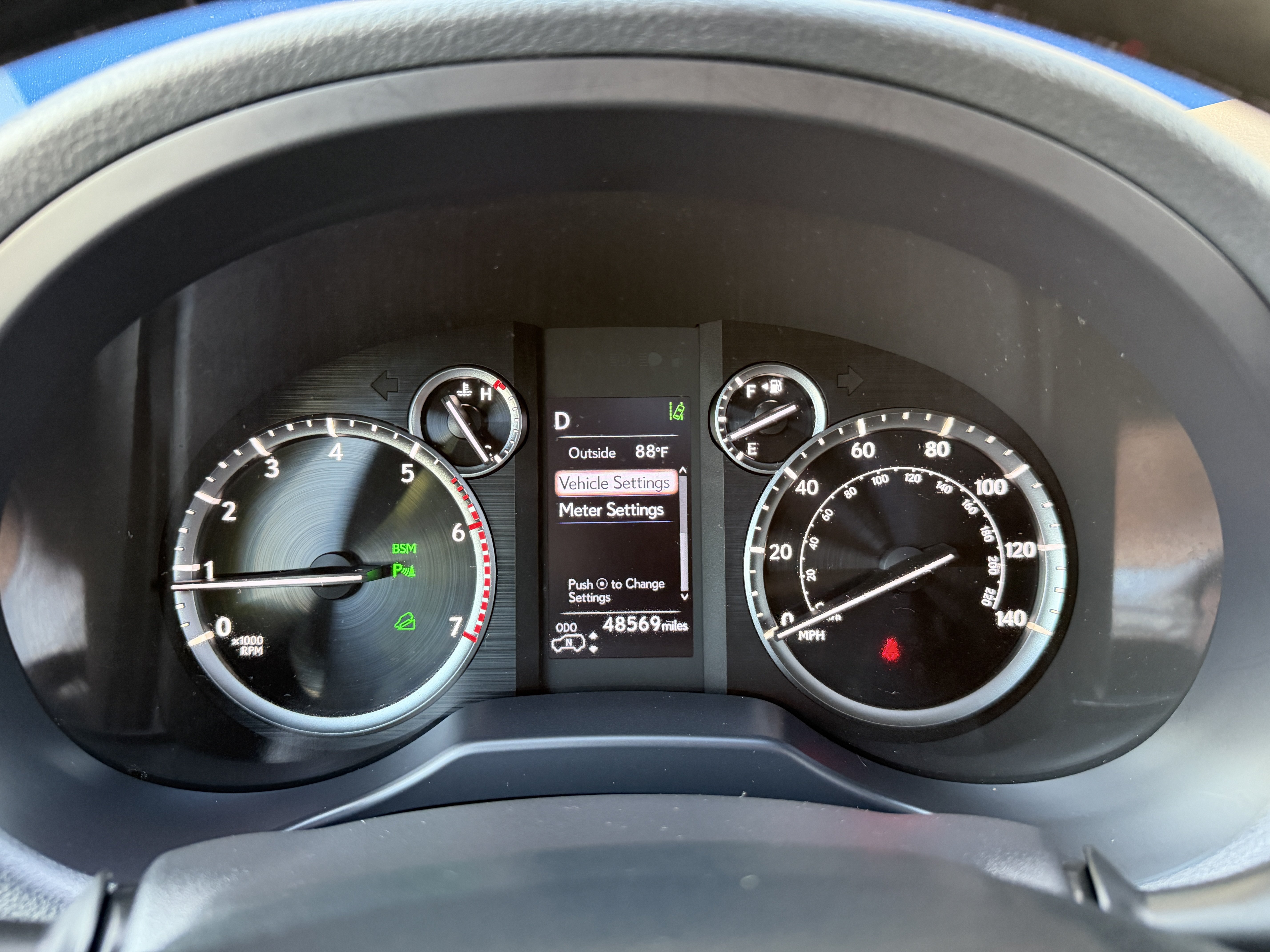Used 2020 Lexus GX 460 Luxury w/ Accessory Package AWD/4WD image 18