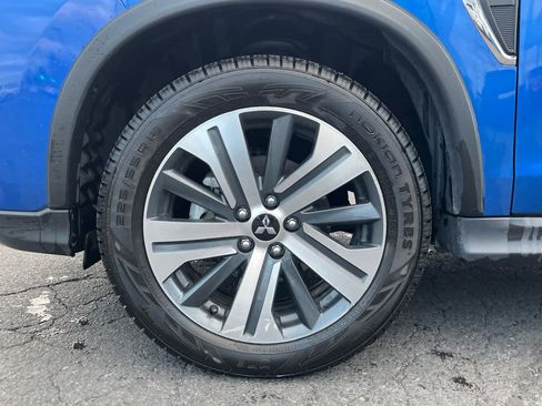 Used 2024 Mitsubishi Outlander Sport SE image 11