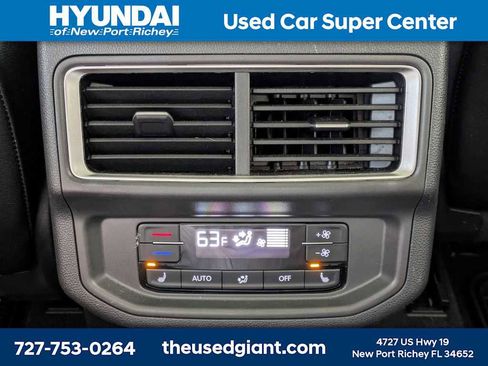 Used 2024 Volkswagen Atlas SEL Premium R-Line AWD/4WD image 22