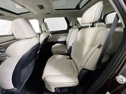 Used 2023 Hyundai Palisade Calligraphy image 26