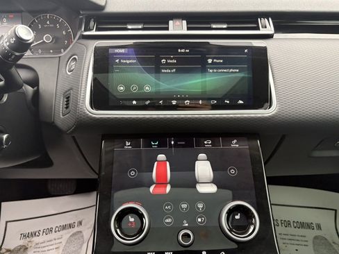 Used 2020 Land Rover Range Rover Velar S image 34
