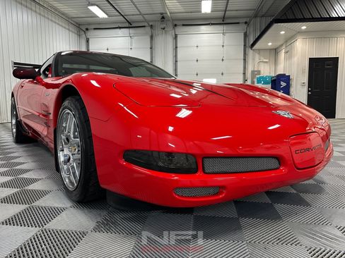 Used 2003 Chevrolet Corvette Z06 RWD image 15