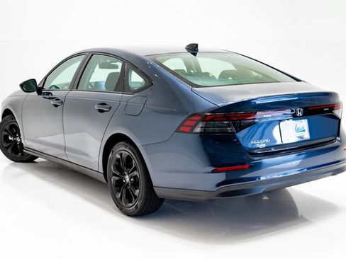 Used 2025 Honda Accord SE image 23