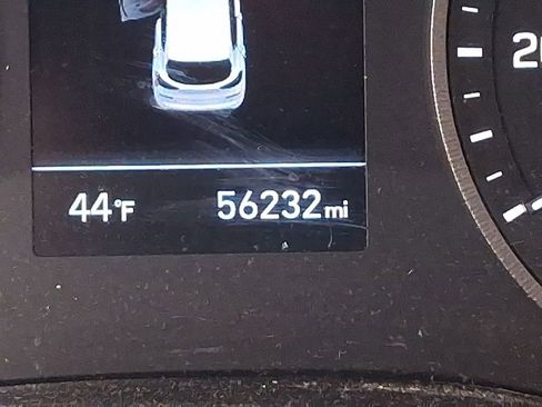 Used 2020 Hyundai Tucson SE image 17