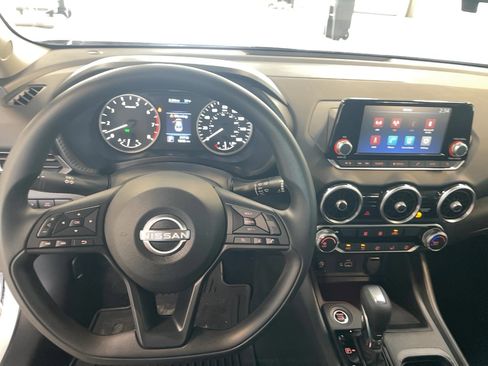 Used 2024 Nissan Sentra S image 9