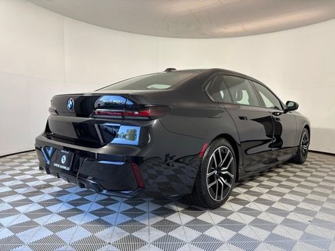 New 2026 BMW i7 xDrive60 w/ Executive Package AWD/4WD image 7