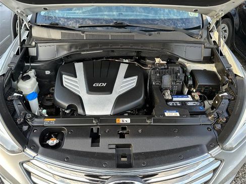 Used 2013 Hyundai Santa Fe Limited image 38