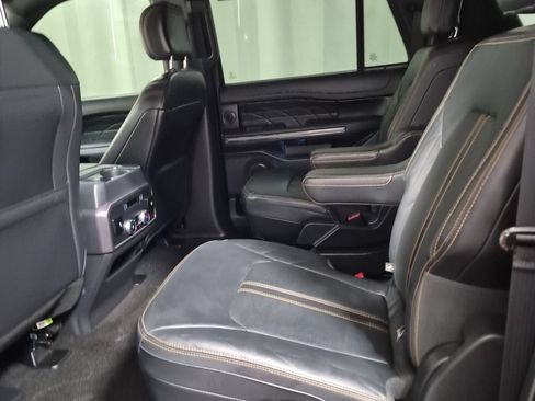 Used 2023 Ford Expedition Max Platinum AWD/4WD image 5