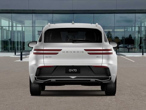 New 2026 Genesis GV70 2.5T Advanced AWD/4WD image 7