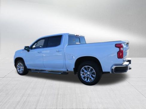 Certified 2022 Chevrolet Silverado 1500 LTZ w/ Z71 Off-Road Package image 6