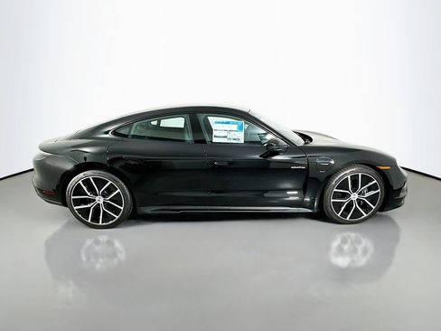 New 2025 Porsche Taycan image 8