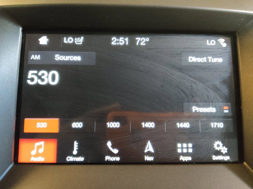 Used 2018 Ford Edge Titanium w/ Equipment Group 301A FWD image 25