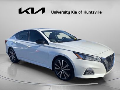 Used 2021 Nissan Altima 2.5 SR w/ SR Premium Package