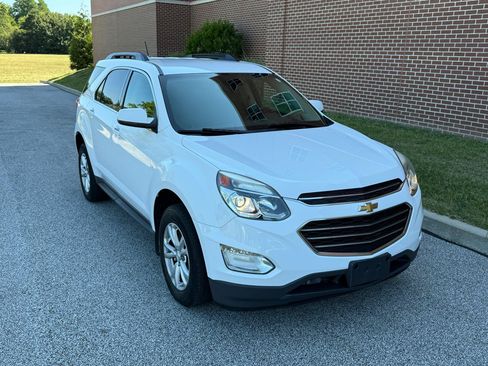 Used 2017 Chevrolet Equinox LT w/ Convenience Package FWD image 19
