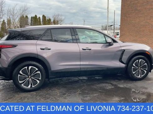 Used 2024 Chevrolet Blazer EV LT image 8