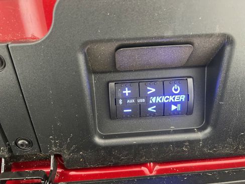 Used 2024 GMC Sierra 1500 AT4X AWD/4WD image 31