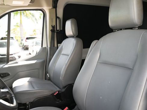Used 2019 Ford Transit 250 148 Medium Roof image 12
