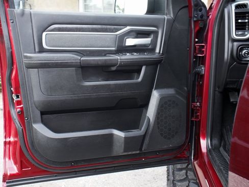 Used 2022 RAM 2500 Lone Star w/ Night Edition image 16