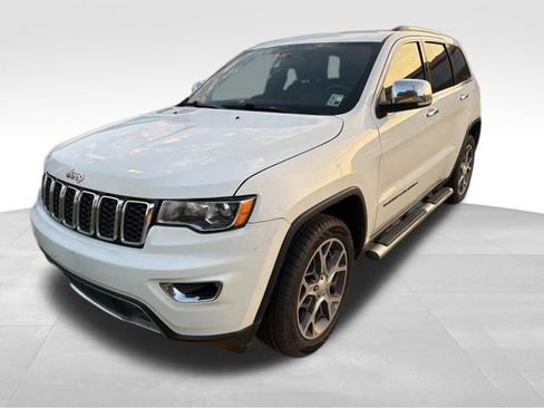 Used 2019 Jeep Grand Cherokee Limited w/ Trailer Tow Group IV image 18