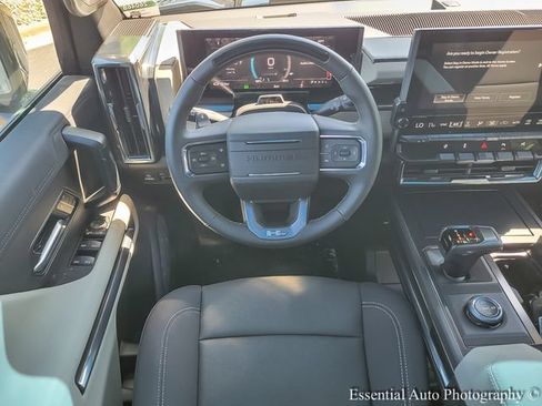 New 2026 GMC Hummer EV SUV w/ LPO, Dark Essentials Package AWD/4WD image 11