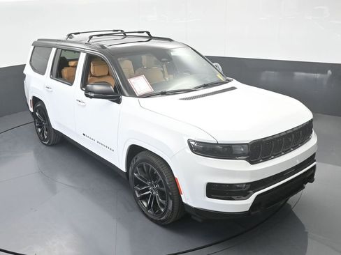 Used 2024 Jeep Grand Wagoneer Series III w/ Quick Order Packagew 28T image 79