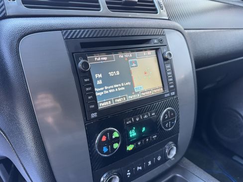 Used 2008 GMC Yukon XL SLT image 21