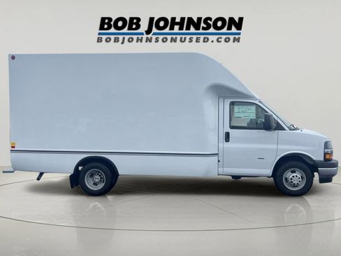 New 2025 Chevrolet Express 3500 w/ Power Convenience Package image 11