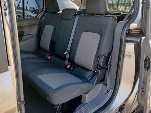 Used 2020 Ford Transit Connect XL image 24