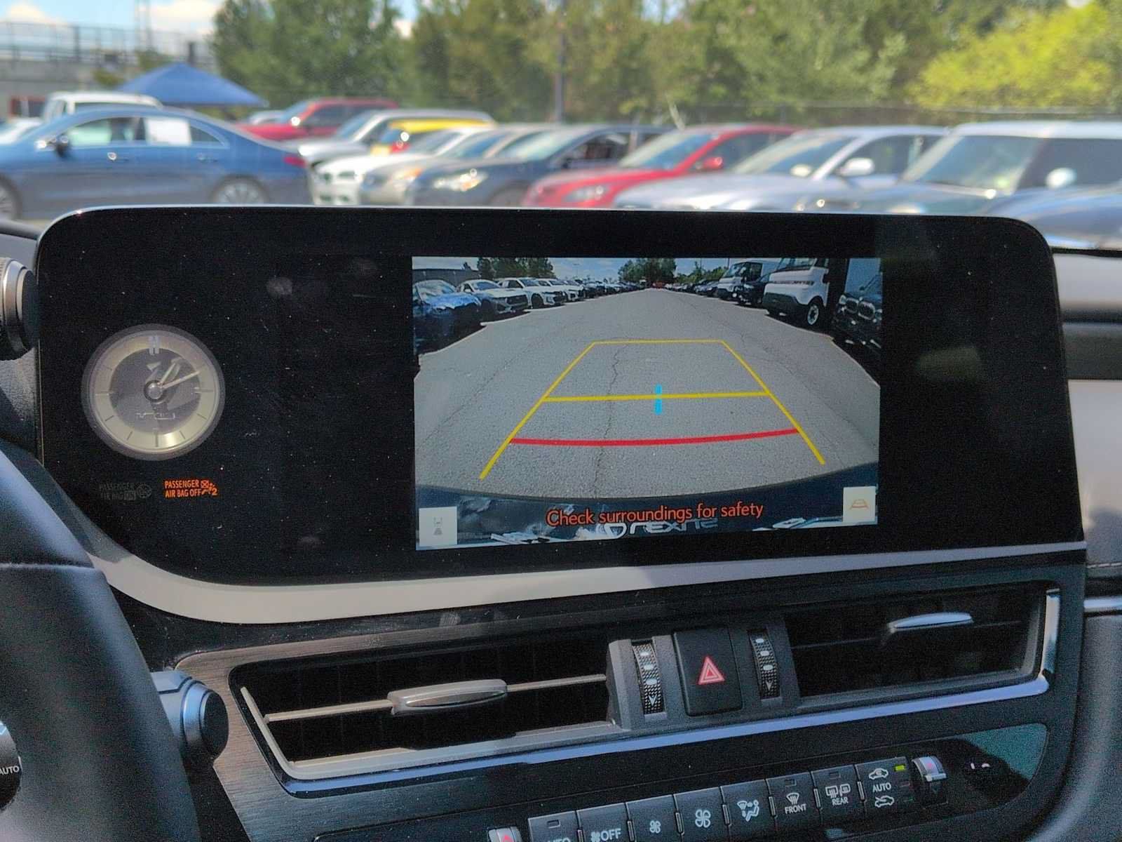 Used 2024 Lexus ES 350 w/ Premium Package FWD image 32