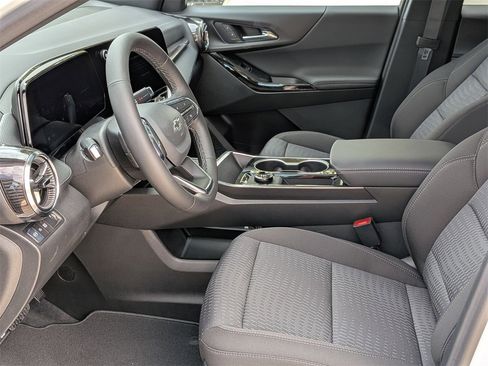 New 2026 Chevrolet Equinox LT w/ Midnight Edition image 18