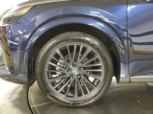 Used 2026 Lexus RX 350 Premium w/ Accessory Package (Z1) AWD/4WD image 30
