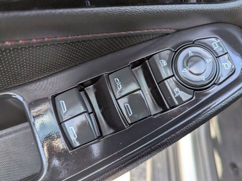 Certified 2022 Chevrolet Traverse RS image 17