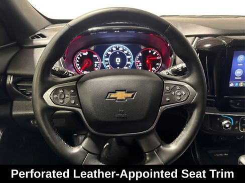 Used 2023 Chevrolet Traverse High Country image 18