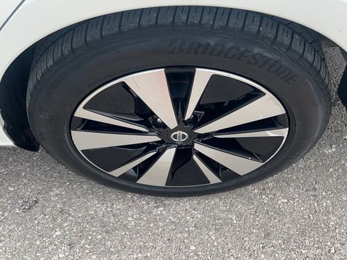 Used 2019 Nissan Altima 2.5 SV FWD image 31